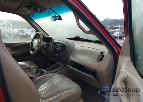 1998 Ford Expedition из США, поврежденный, VIN 1FMPU18L0WLA62816